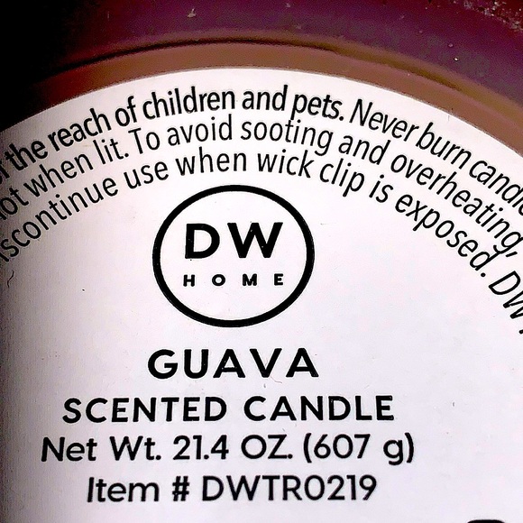 DW HOME CANDLE GUAVA 2 WICK RICHLY SCENTED NEW 21 oz HANDCRAFTED - Picture 7 of 7